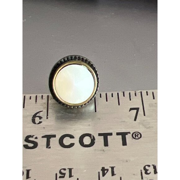 Vintage Antique Gold Tone Stud Earrings Cream Acrylic Rivoli Cabochon Estate .5" - Picture 5 of 5